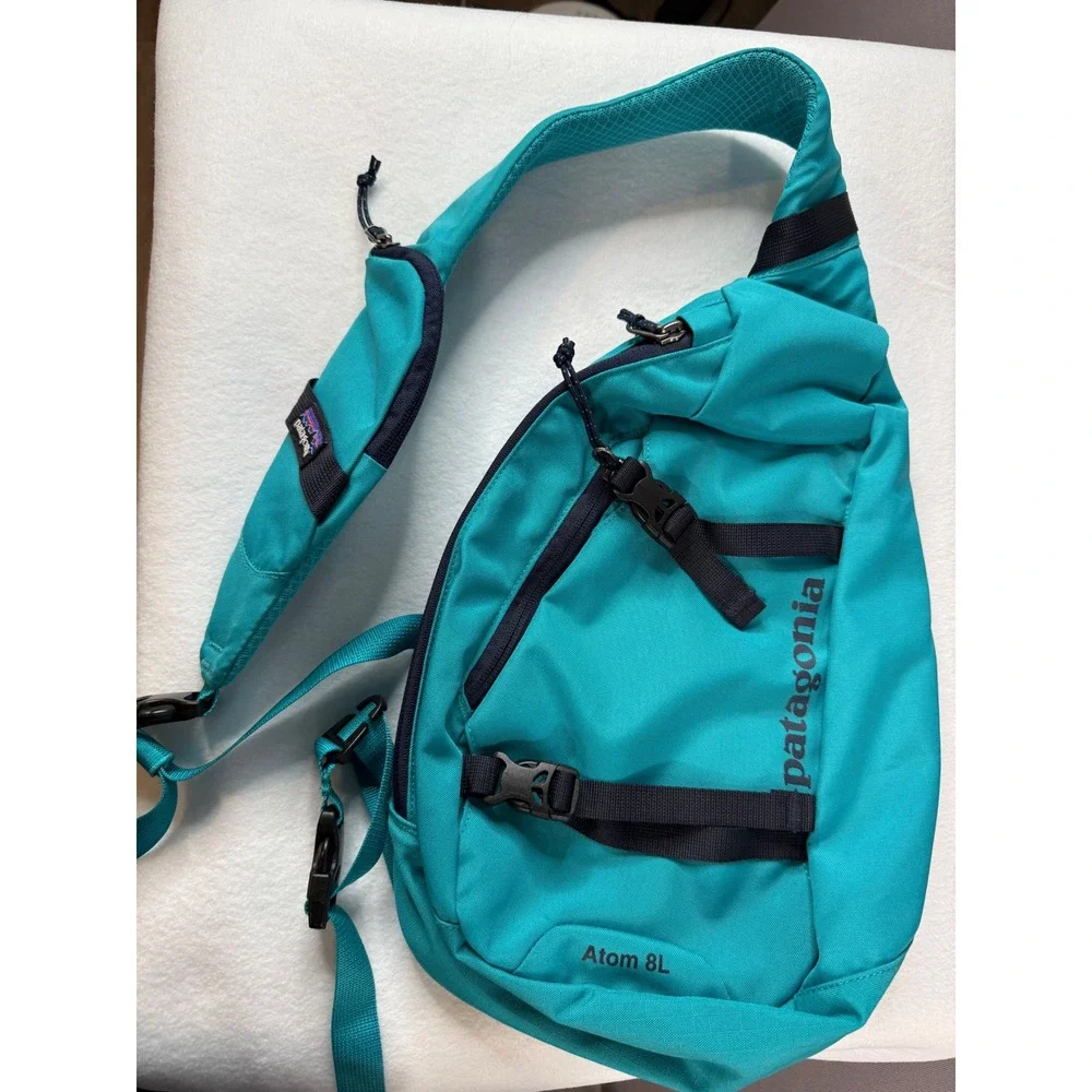 Patagonia Atom Sling Bag 8L Unisex OS Teal Blue Crossbody Backpack Hiking Travel